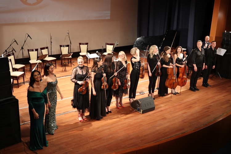 GALA KONCERT, POKLON POVODOM DANA GRADA VRŠCA...